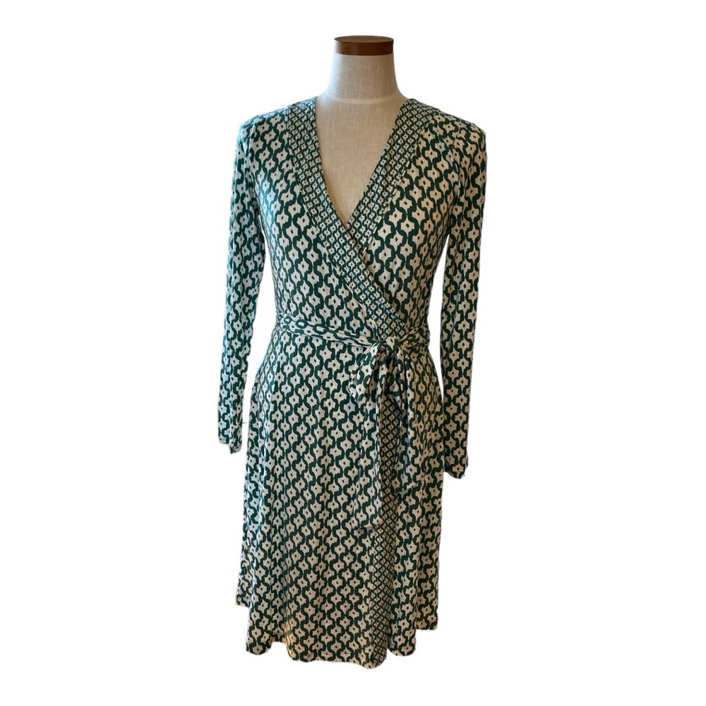 Banana republic, green and white printed stretch  wrap dress.